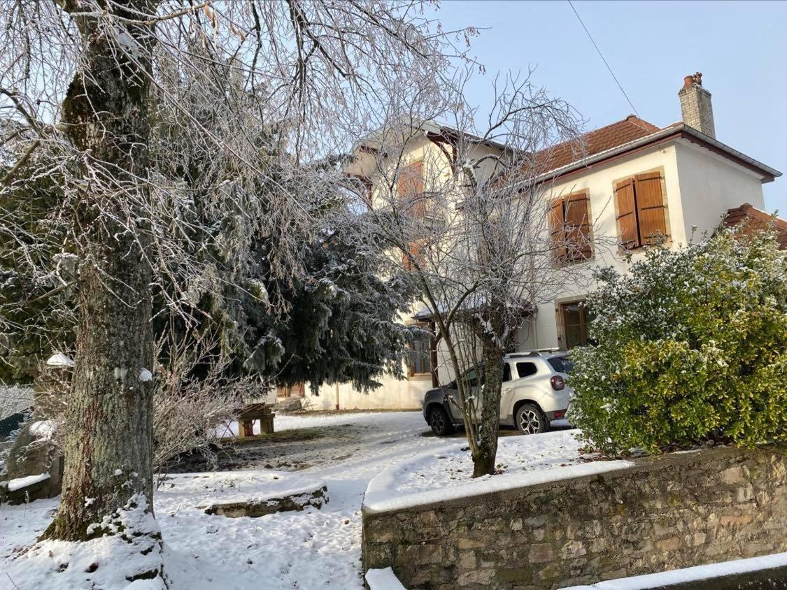 Villa Sainte Barbe Mirecourt Exterior foto